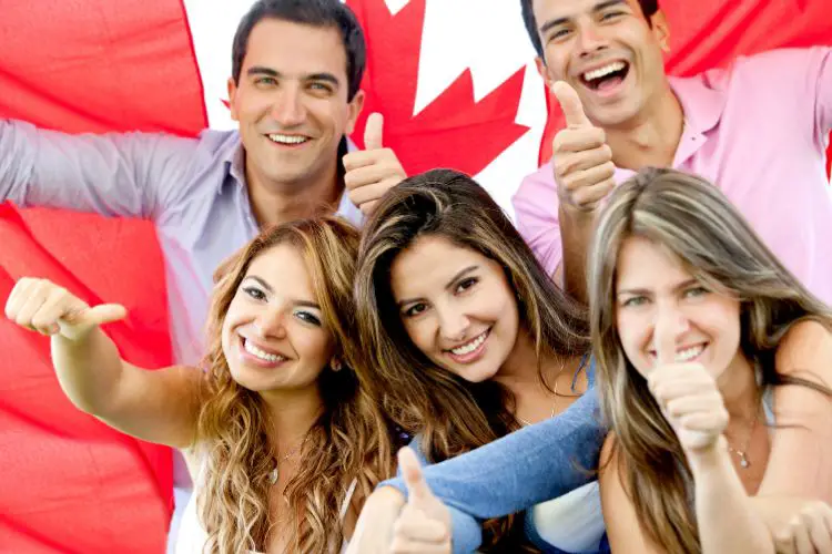 how to apply for scholarships in canada